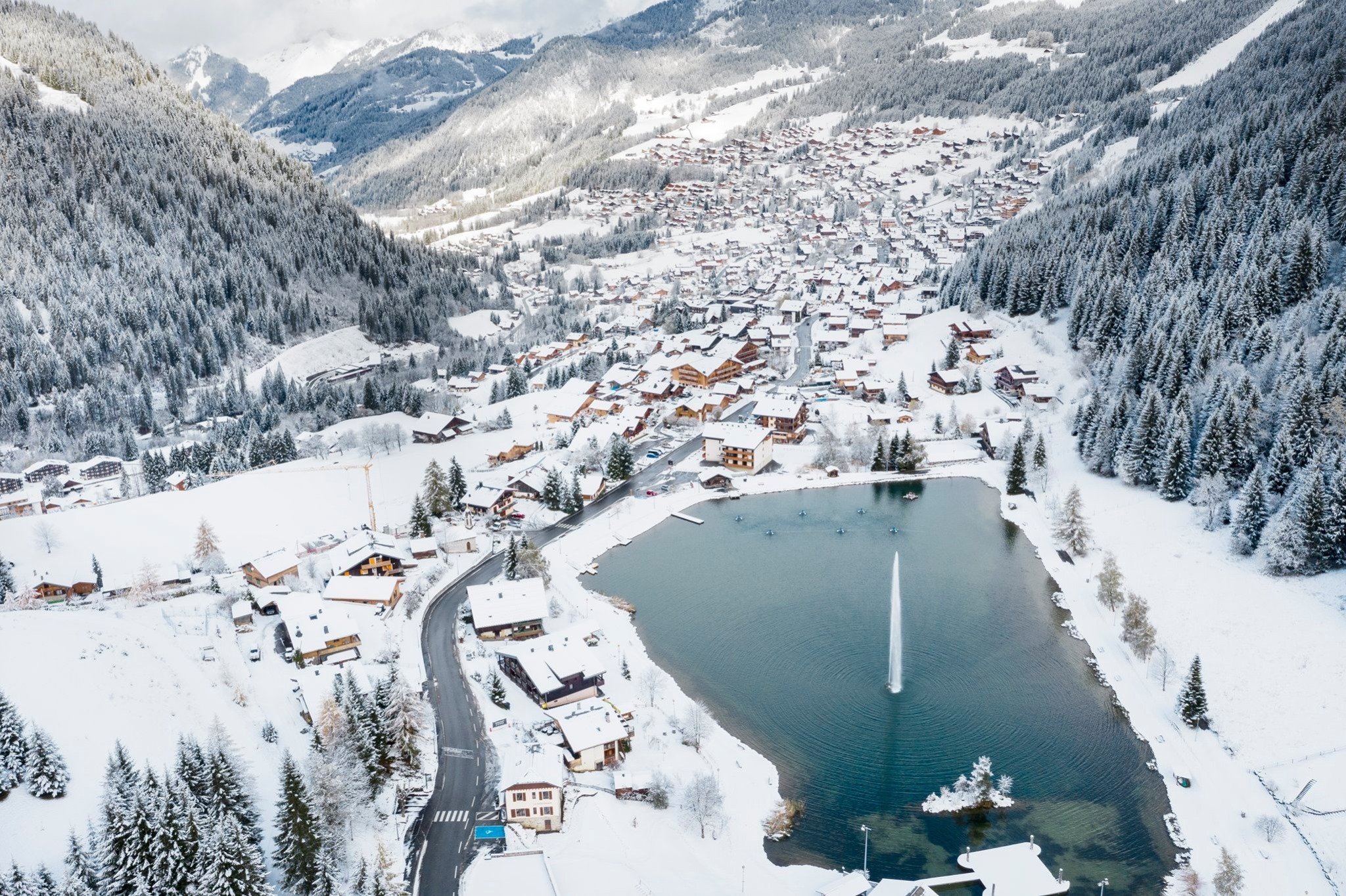 Chatel-cover-foto-Wispo