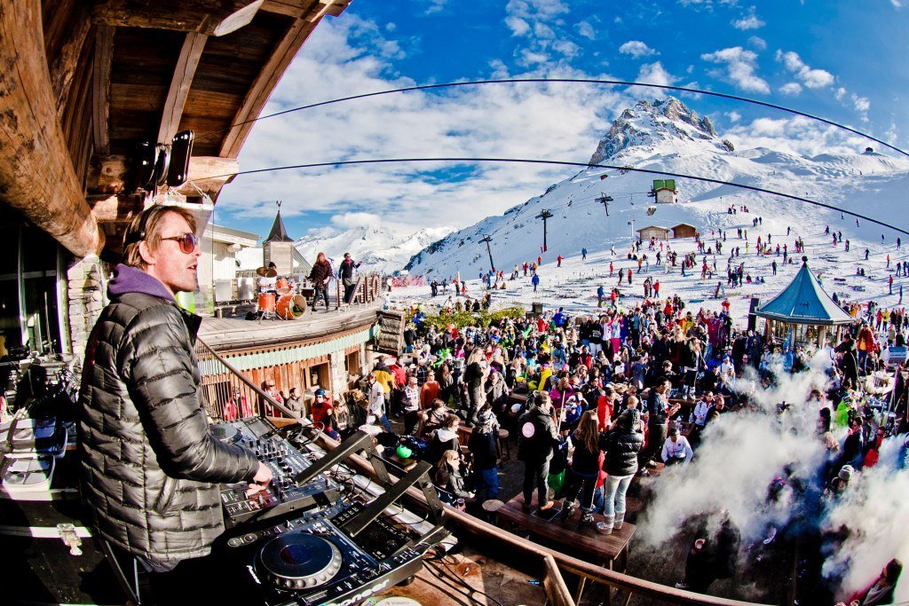 La-Folie-Douce-Val-d'Isere-Tignes-WISPO