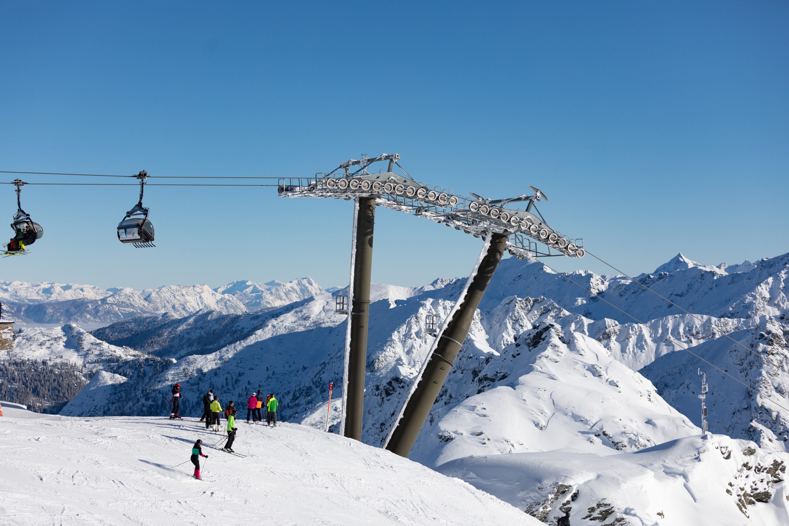 ski-lift-morzine-wispo