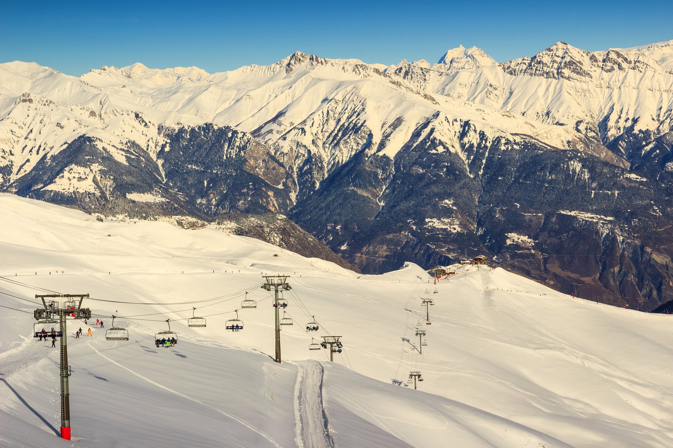 Les-Bottières-Les-Sybelles-lift-WISPO-banner
