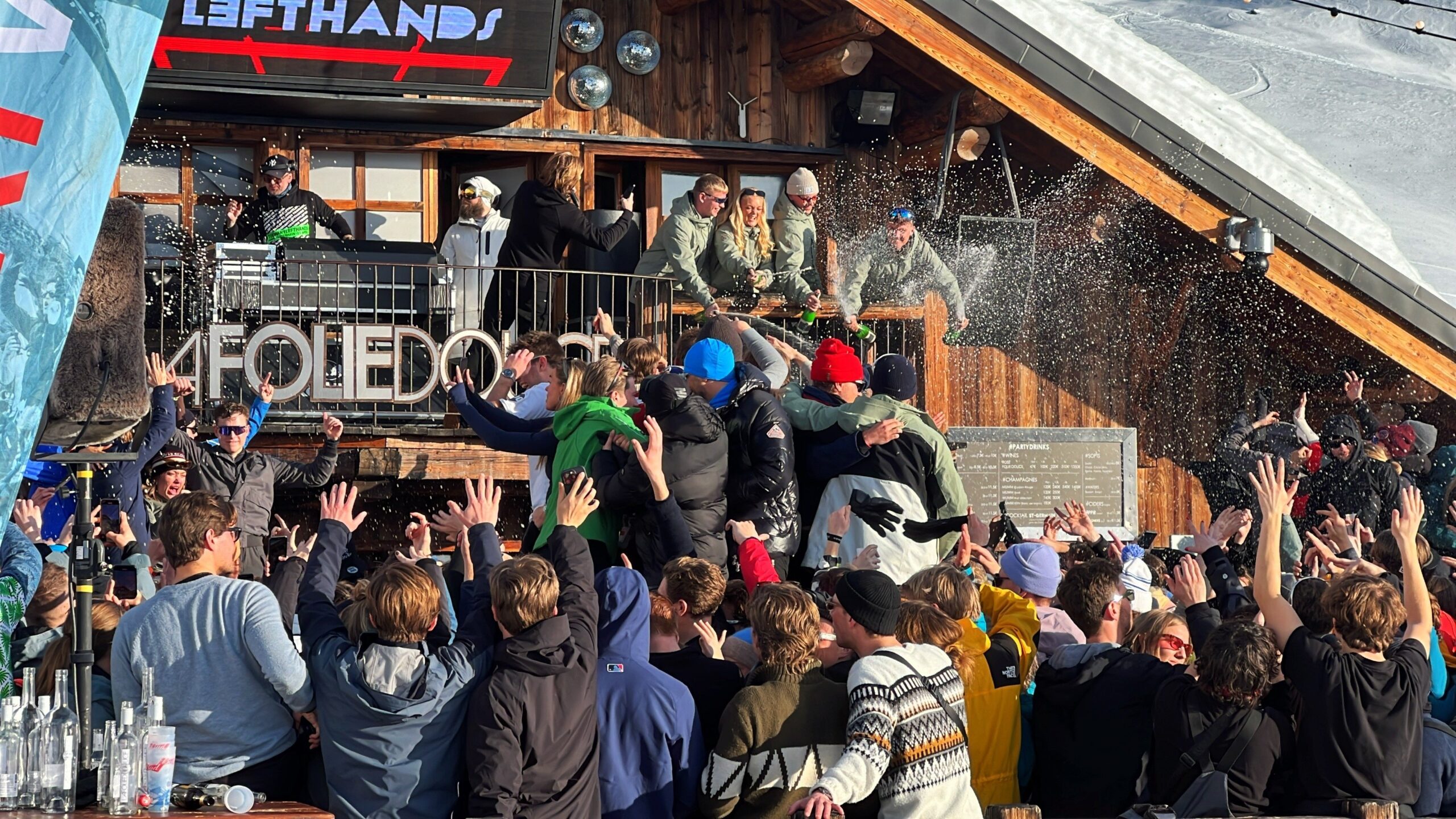 La-Folie-Douce-Banner-Val-Thorens-Wispo-EF-2