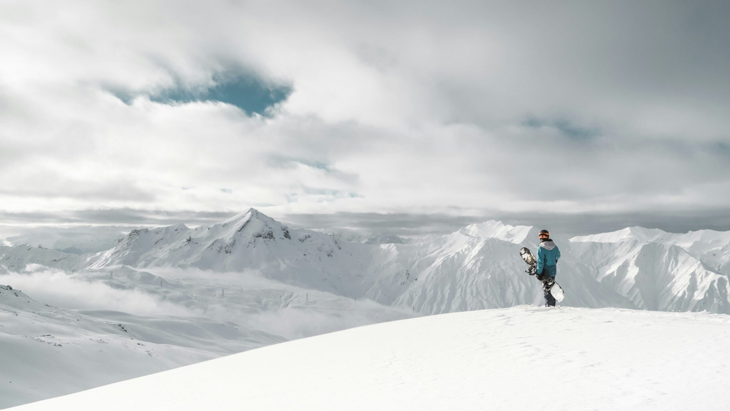 Banner-Les-Menuires-by-yann-allegre-Snowboarden-Les-Trois-Vallees