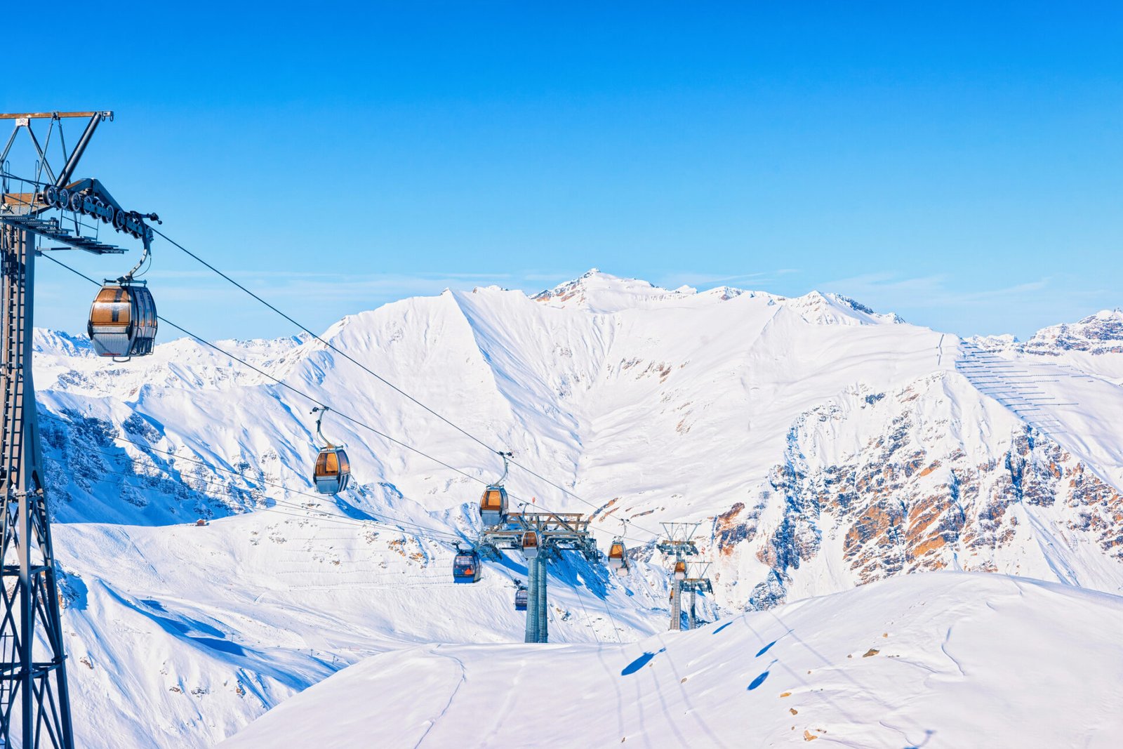 Hintertux-Gletsjer-Zomerskien-Wispo-Wintersport-Zillertal-Oostenrijk